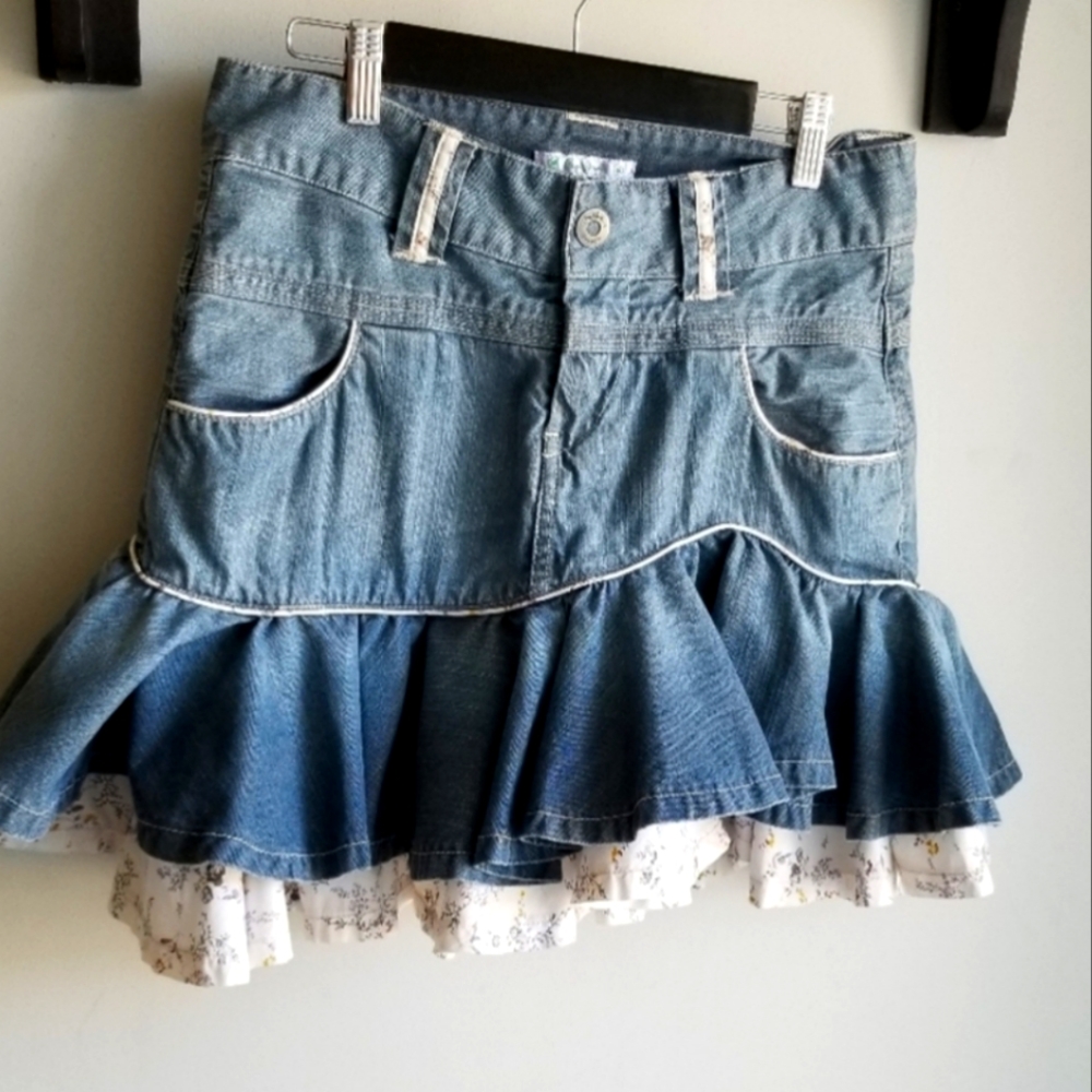 👗 PEPE JEANS DEMIN SKIRT WITH RUFFLE HEM.